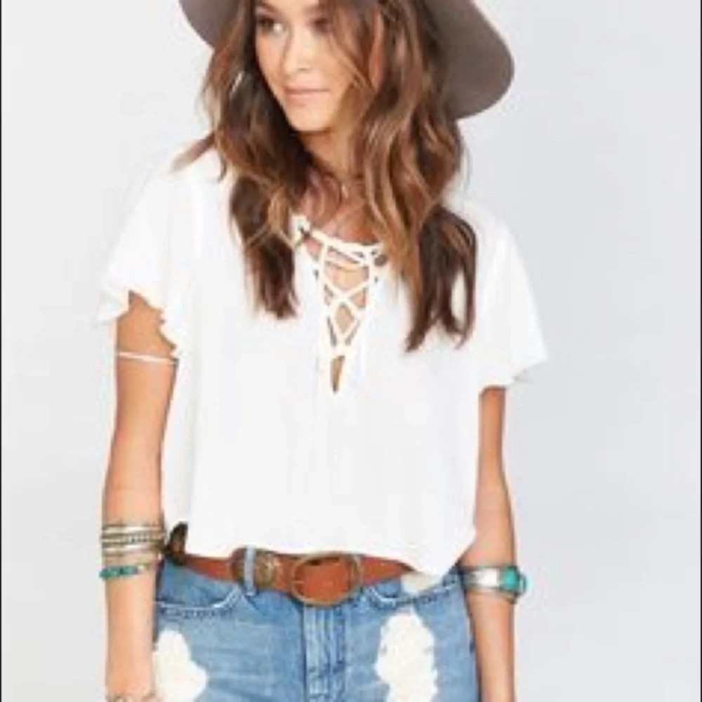 Show Me Your MuMu White Lace Tie Crop Short Sleeve Top